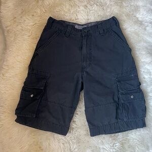 Vintage Levi's men's long black cargo shorts